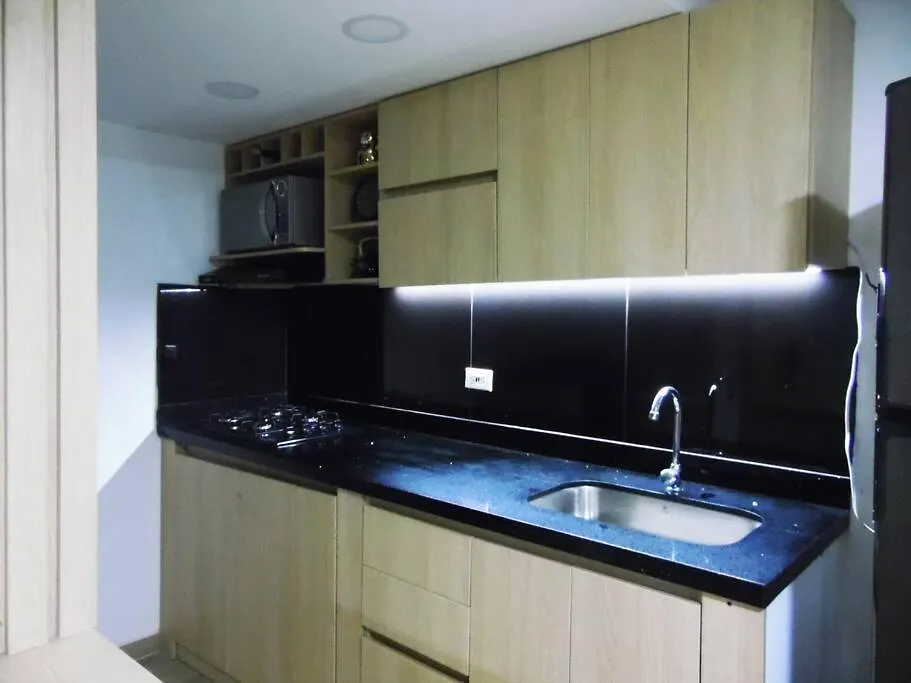 Apartamento Piscina Sabaneta Medellin 20 Minutos Poblado Envigado Colombia